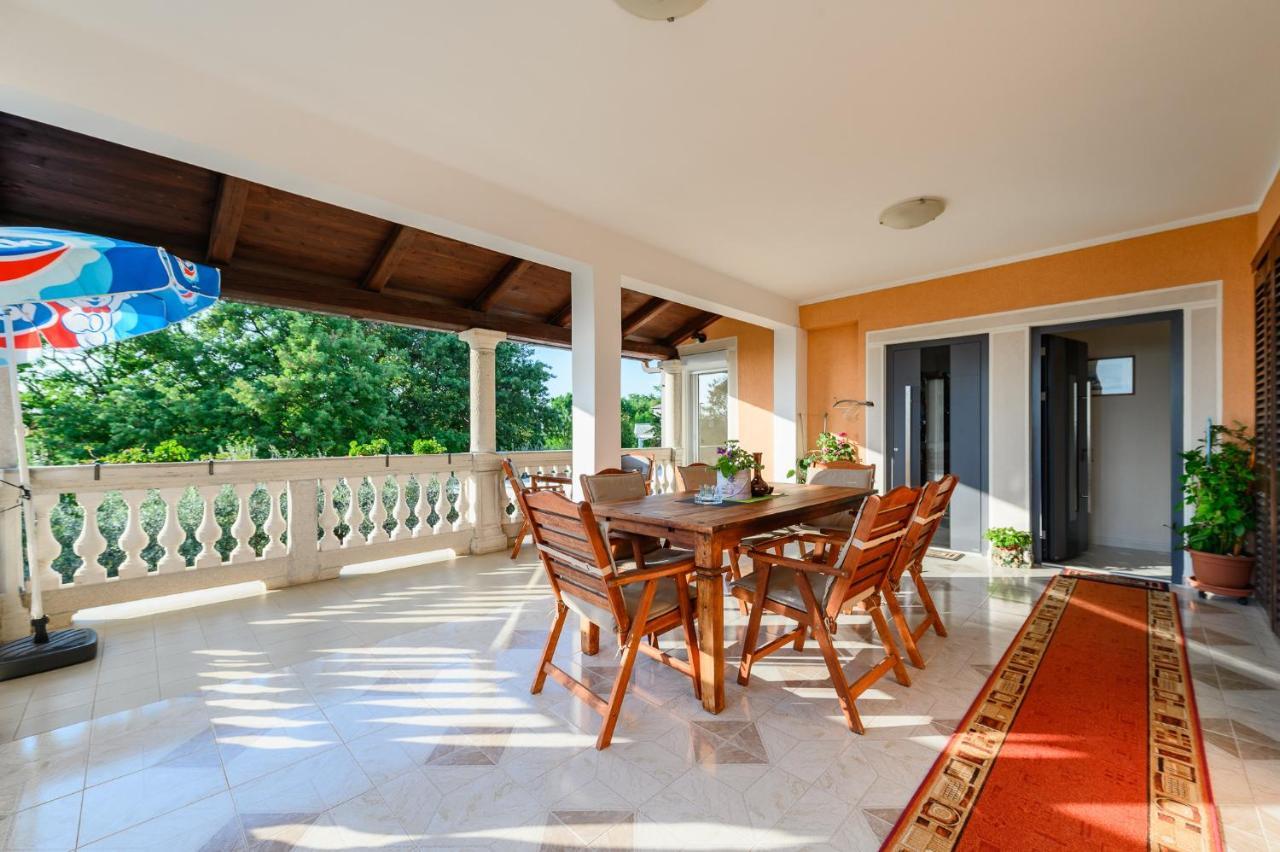 House Alma Lägenhet Poreč Exteriör bild